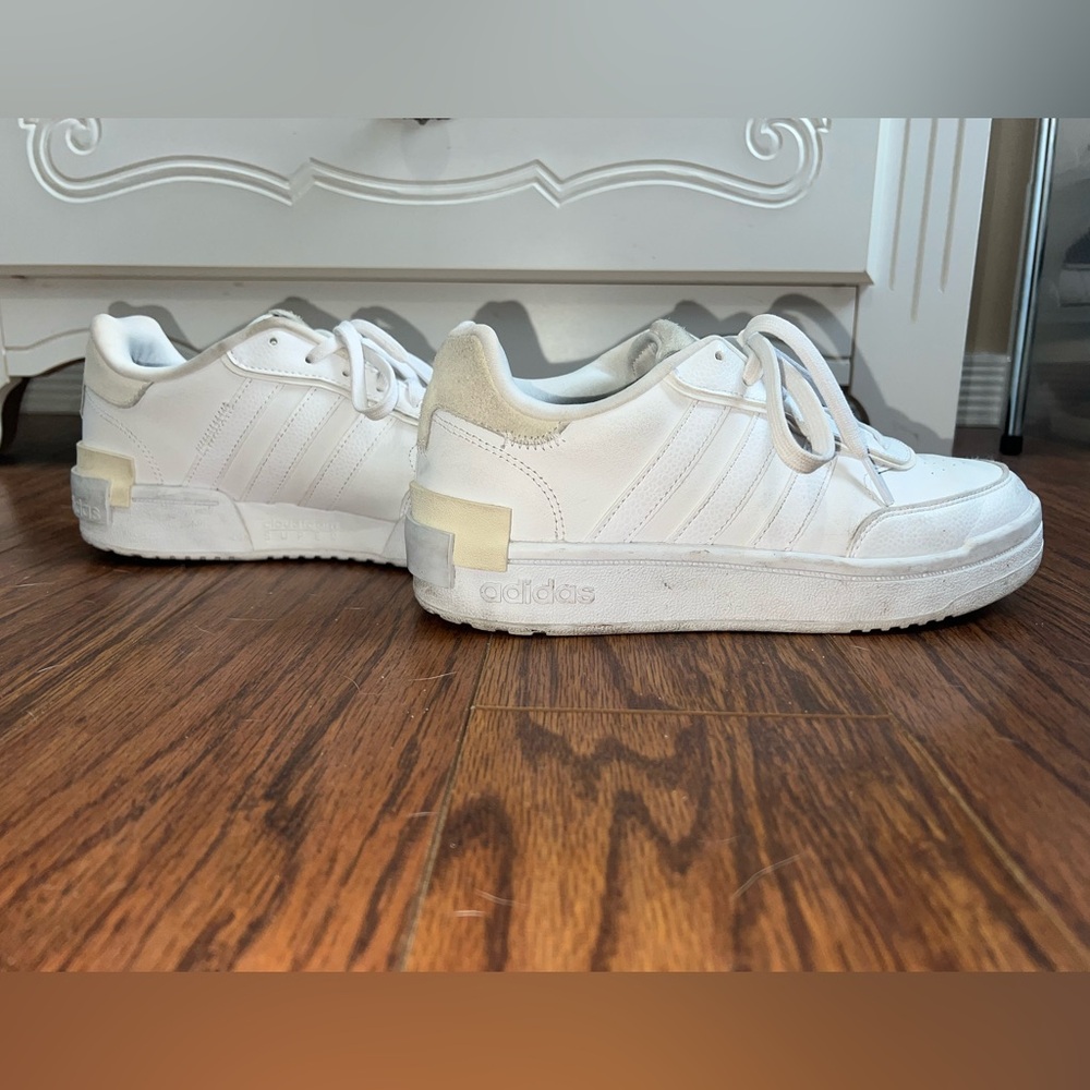 Adidas Grand Court Women’s Shoes